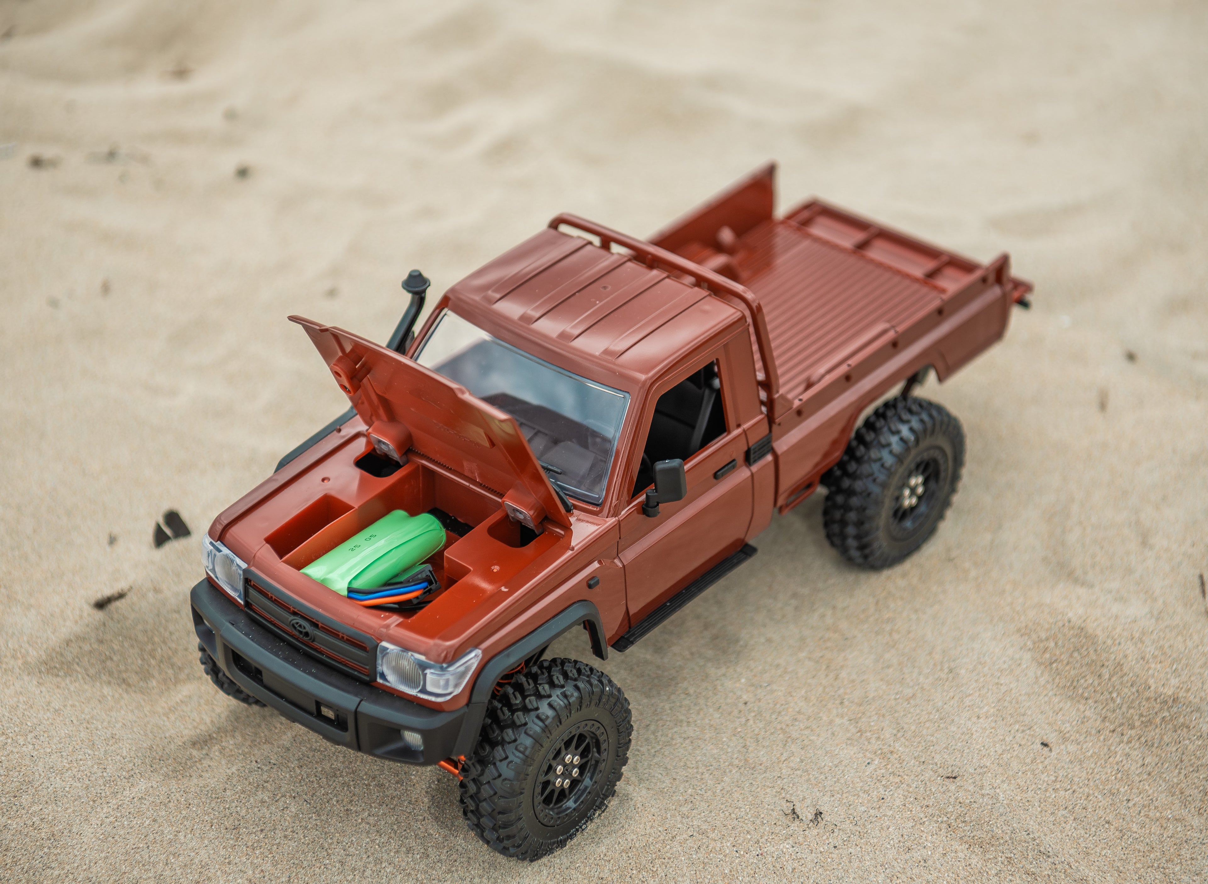 LC79 RC CRAWLER PICKUP (RED)