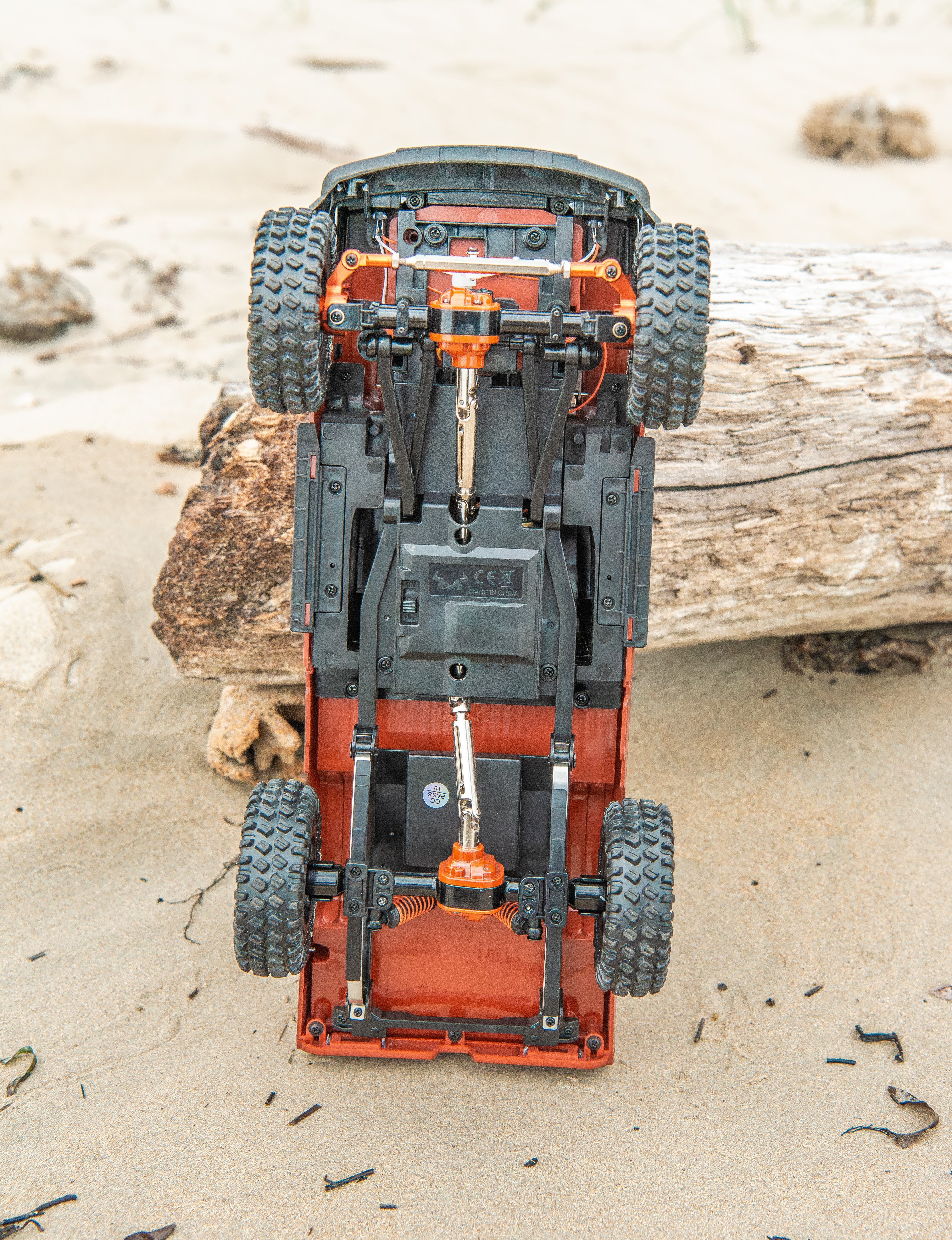 LC79 RC CRAWLER PICKUP (RED)