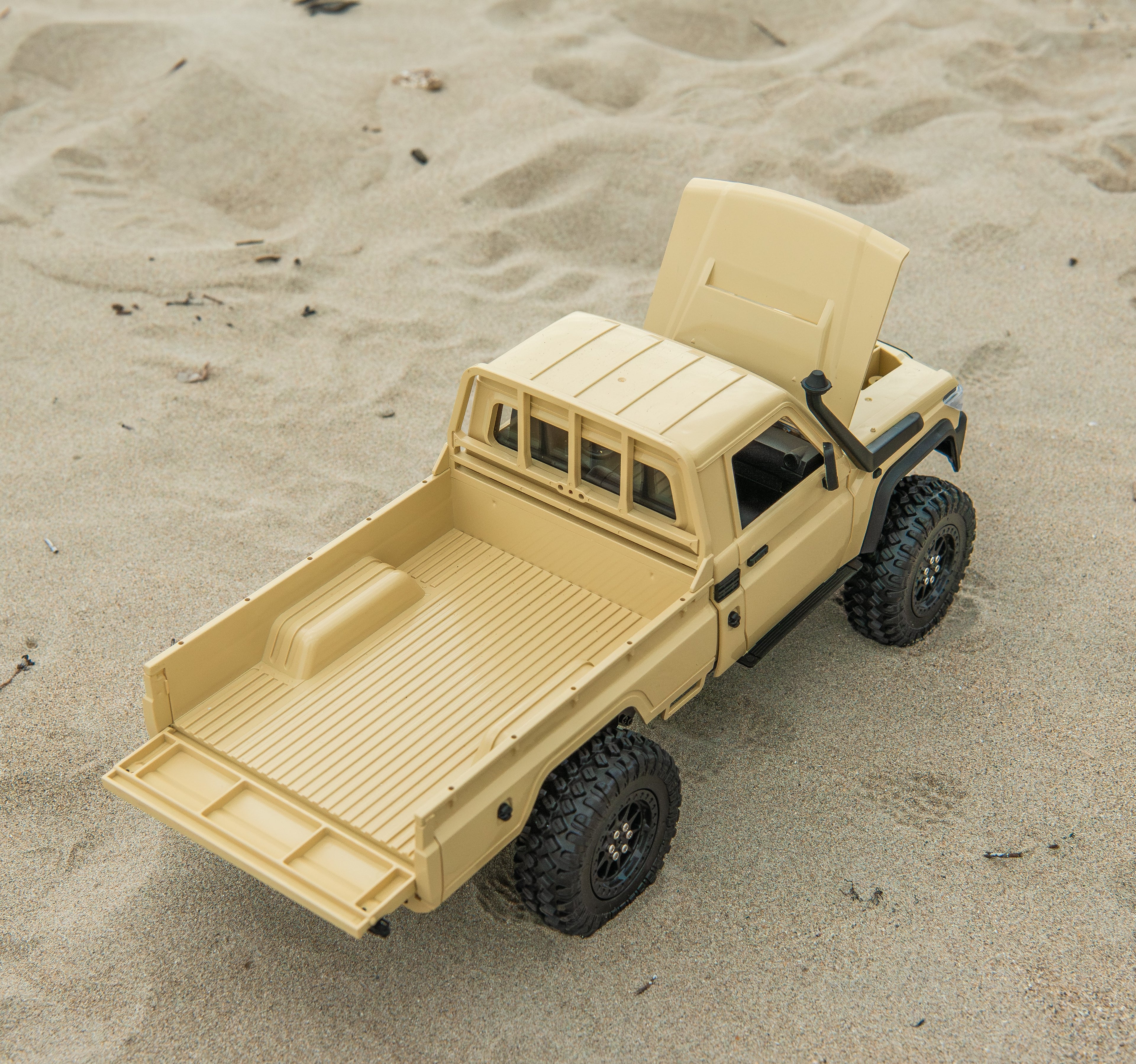LC79 RC CRAWLER PICKUP (YELLOW)