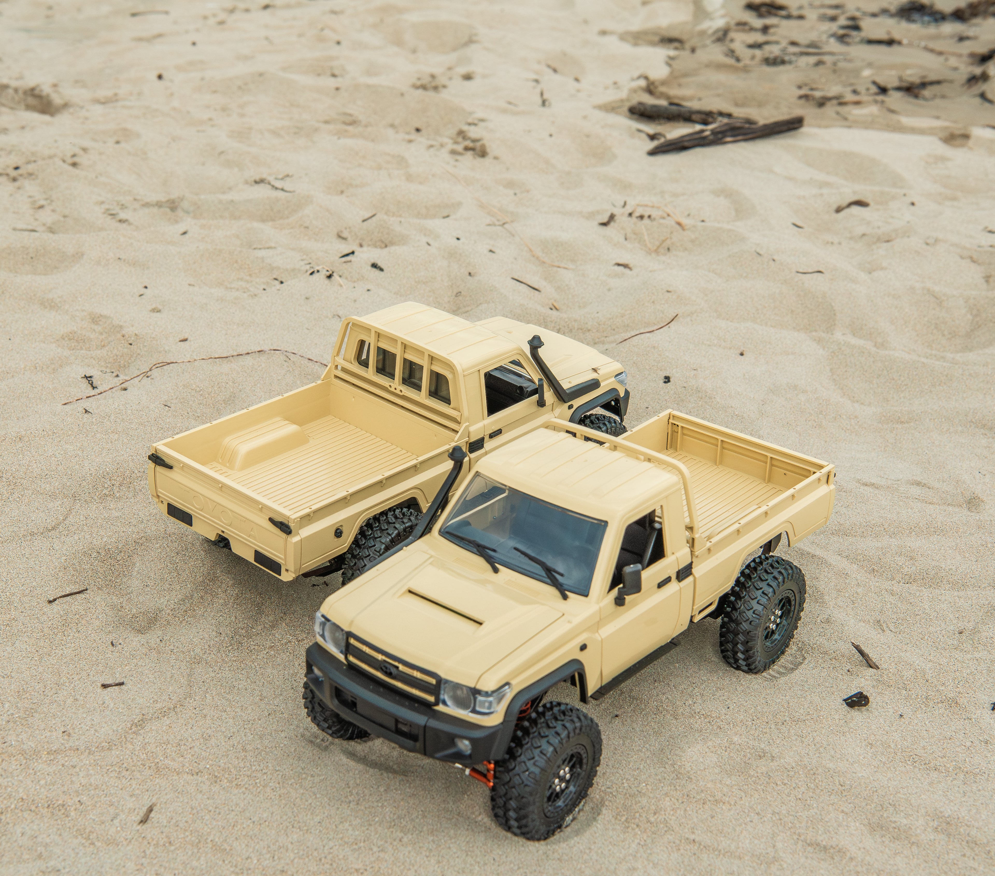 LC79 RC CRAWLER PICKUP (YELLOW)